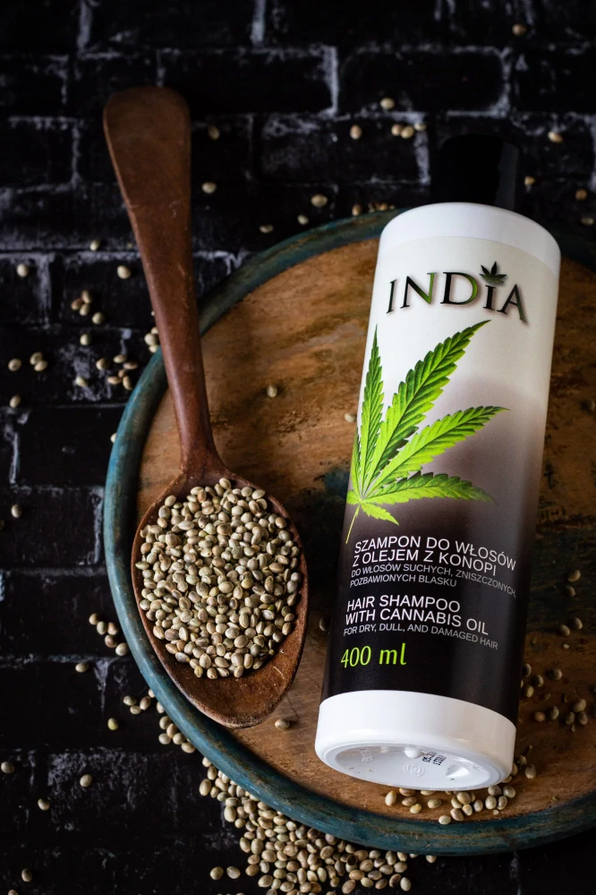 INDIA KONOPNÝ ŠAMPÓN NA VLASY 400ml